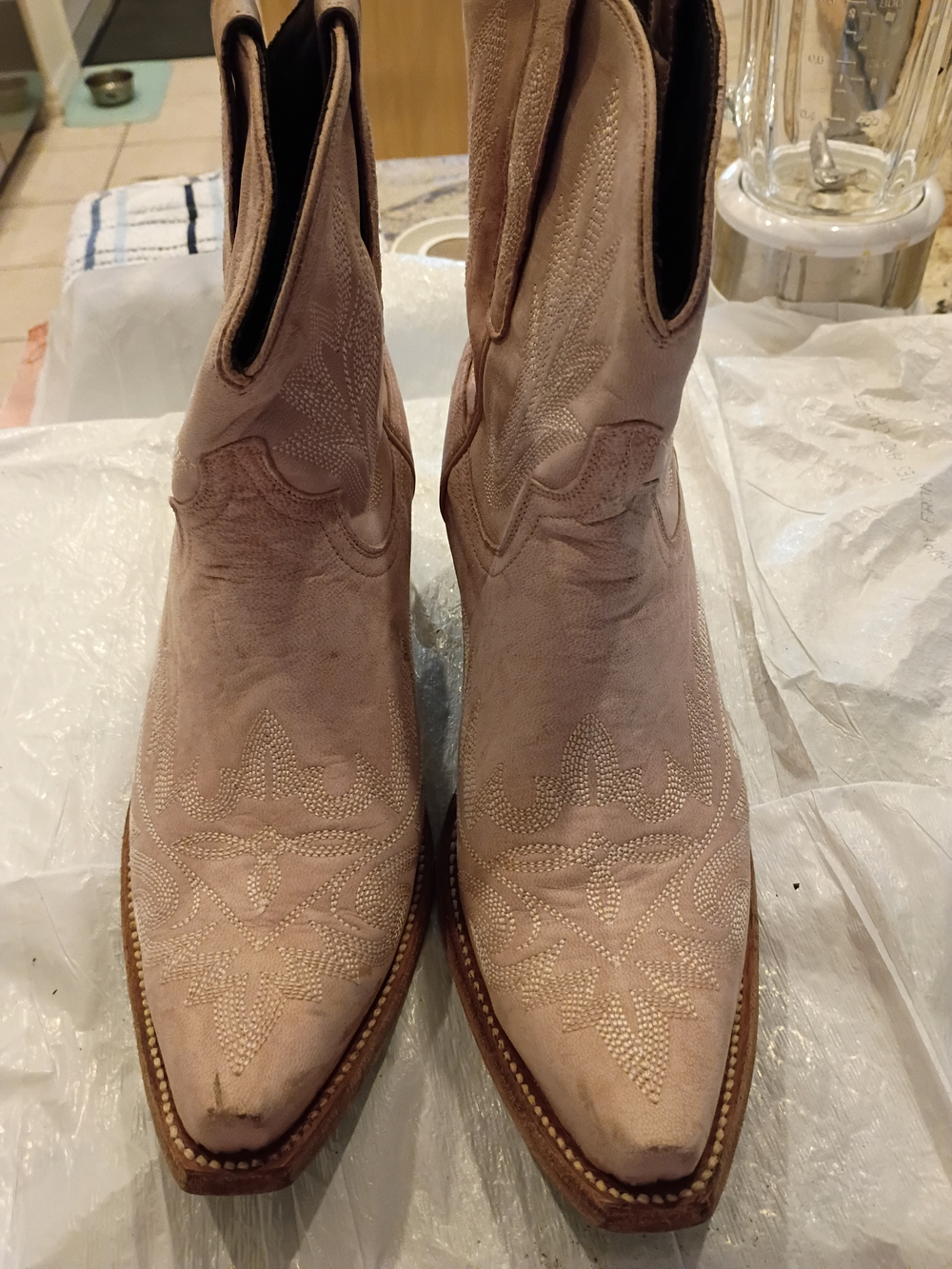 Lane Women's Soft Pink Suede Western Bootie 10 Beautiful!